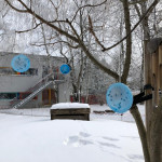 Vor dem Fenster unserer "Kleinen Strolche".