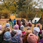Am 14.11.23 haben wir den neuen Spielplatz eröffnet.